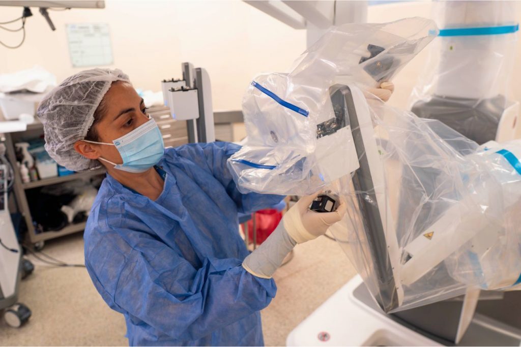 Robot quirúrgico Toumai Allende